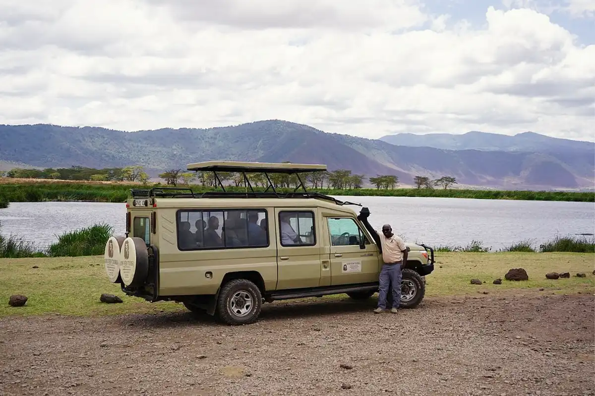 4-Day Tanzania Wildlife Safari, NGORONGORO CRATER EXPERIENCE, LAKE MANYARA & CULTURAL TOUR.